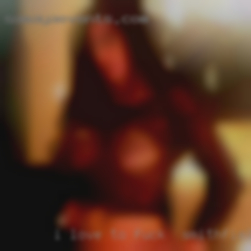 I love to fuck in Smithfield, NC to crossdress and  be a slut.