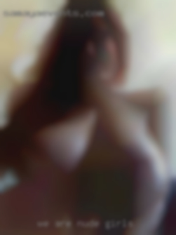 We are an easy going nude girls couple.
